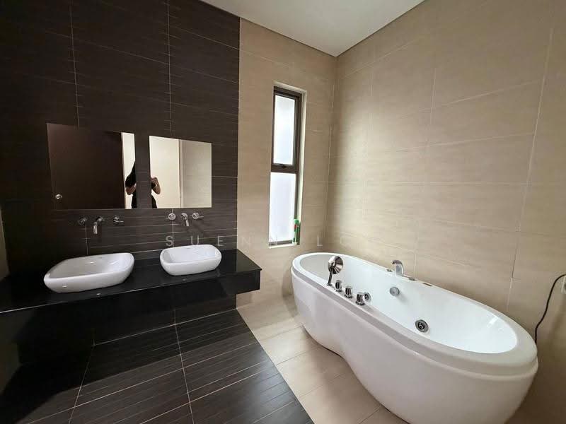 Semi-Detached House for Rent in Iskandar Puteri (Nusajaya) (Johor) - Suenn Low - Bathroom - PropertyGuru.com.my