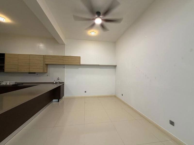 Semi-Detached House for Rent in Iskandar Puteri (Nusajaya) (Johor) - Suenn Low - Kitchen - PropertyGuru.com.my