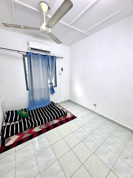 Rumah Teres 2-Tingkat untuk Dijual di Pandan Perdana (Ampang) - Azli Ibrahim - Bedroom - PropertyGuru.com.my