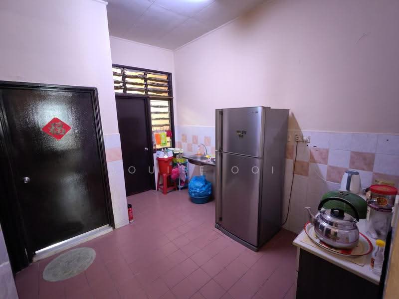 1-storey Terraced House for Sale in Bandar bukit raja (Bukit Raja) - Louise Ooi - PropertyGuru.com.my