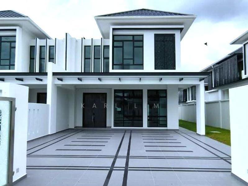 Semi-Detached House for Sale in Setia Tropika (Johor Bahru) - Karl Lim - Exterior - PropertyGuru.com.my