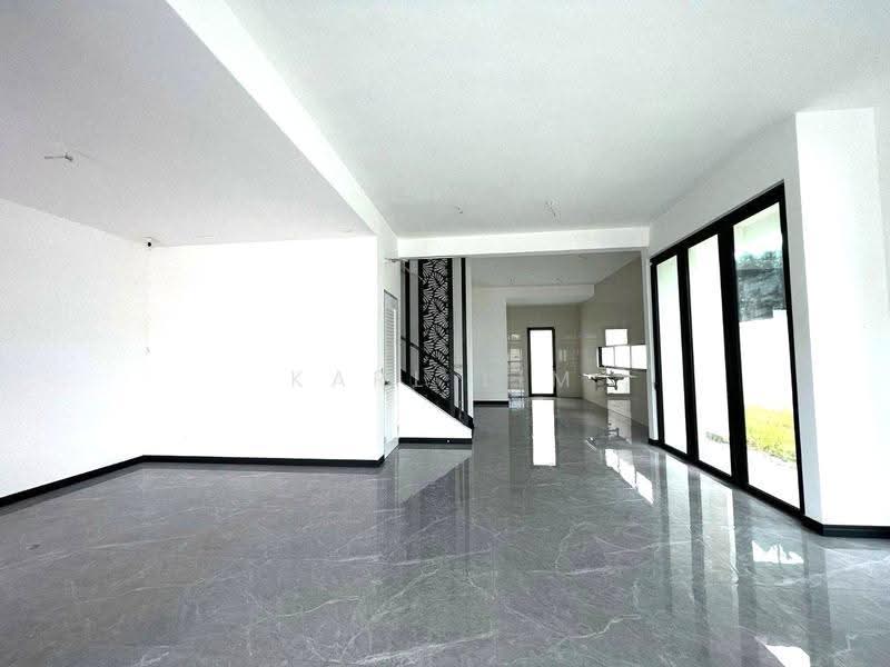 Semi-Detached House for Sale in Setia Tropika (Johor Bahru) - Karl Lim - Living Room - PropertyGuru.com.my