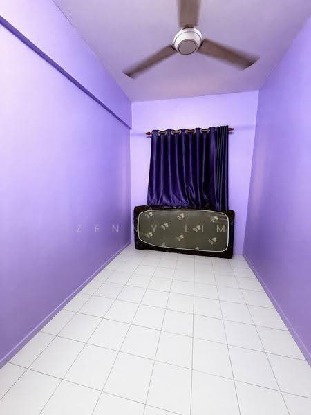 Pangsapuri untuk Dijual di Vista Bayu - Zenny Lim - Bedroom - PropertyGuru.com.my