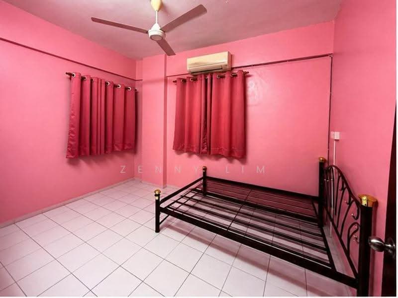 Pangsapuri untuk Dijual di Vista Bayu - Zenny Lim - Bedroom - PropertyGuru.com.my