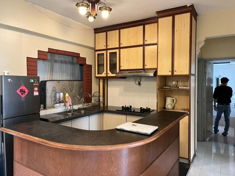 Condominium for Sale at E-Park Condominium - Kaze Kang - Kitchen - PropertyGuru.com.my