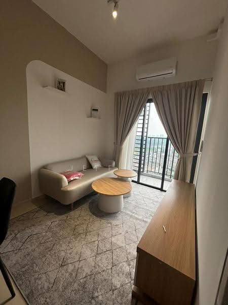 Kediaman Servis untuk Disewa di One Equine - Jeff Ng - Living Room - PropertyGuru.com.my