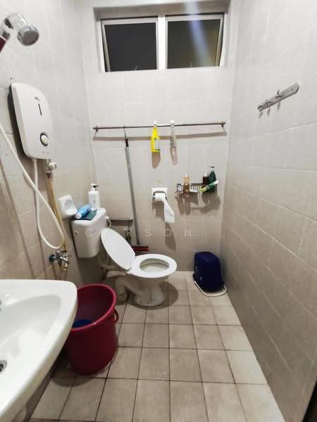 Rumah Teres 1-Tingkat untuk Dijual di Taman Nusa Jaya Mas (Iskandar Puteri (Nusajaya)) - Carson . - Bathroom - PropertyGuru.com.my