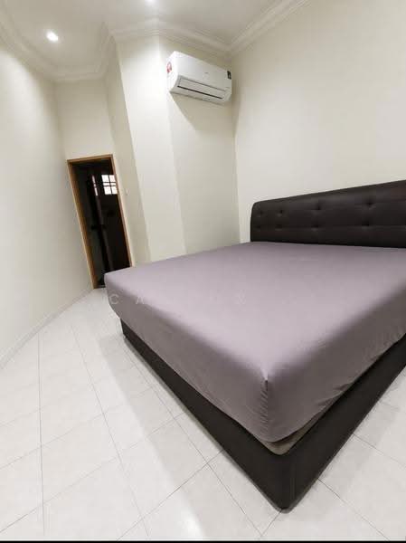 Rumah Teres 1-Tingkat untuk Dijual di Taman Nusa Jaya Mas (Iskandar Puteri (Nusajaya)) - Carson . - Bedroom - PropertyGuru.com.my