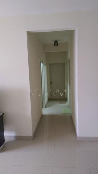 Kondominium untuk Disewa di Kinrara Mas - Ng Hon Keong - Corridor - PropertyGuru.com.my