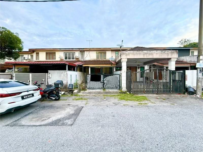 Rumah Teres 2-Tingkat untuk Dijual di Bandar Rinching (Semenyih) - Yasmin Sulaiman - Exterior - PropertyGuru.com.my