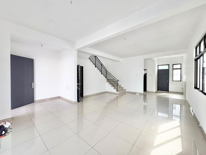 Rumah Teres 2-Tingkat untuk Dijual di Taman Austin Duta (Tebrau) - Carson . - Living Room - PropertyGuru.com.my