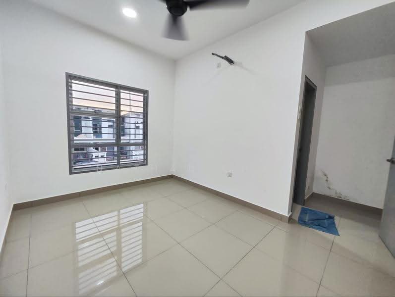 Rumah Teres 2-Tingkat untuk Dijual di Bandar Baru Permas Jaya (Permas Jaya) - Nathan Chan - PropertyGuru.com.my