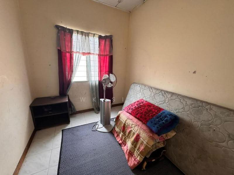 Terraced House for Sale in Bandar Tasik Puteri (Rawang) - WK Siew - Bedroom - PropertyGuru.com.my