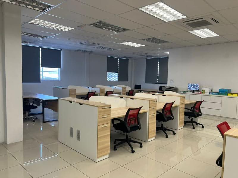 Detached Factory for Sale in Kawasan Perindustrian Valdor (Sungai Bakap) - Dylan Lee - Interior - PropertyGuru.com.my