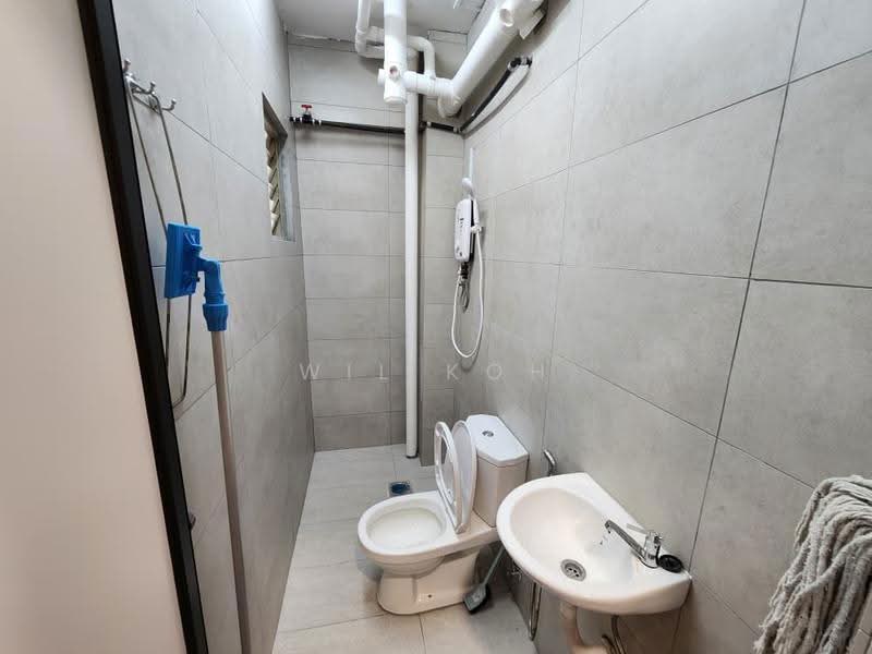 Condominium for Rent at Seri Mas Condominium - Wil Koh - Bathroom - PropertyGuru.com.my