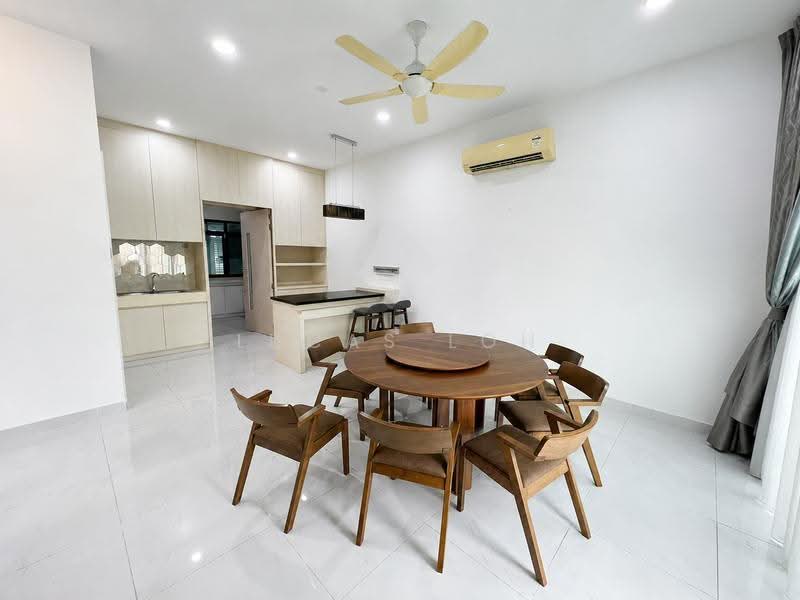 Semi-Detached House for Sale in 16 Sierra (Puchong) - Lucas Loh - Dining Room - PropertyGuru.com.my