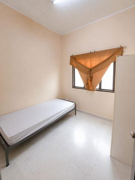 1-storey Terraced House for Sale in Bandar Bukit Raja (Klang) - Alwin Lee - Bedroom - PropertyGuru.com.my