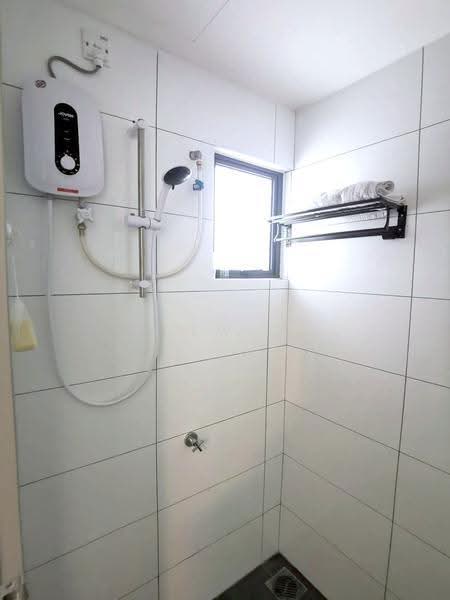 Service Residence for Rent at Traders Garden @ Cheras Selatan - Kew . - Bathroom - PropertyGuru.com.my