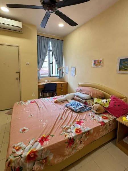 Rumah Teres 2-Tingkat untuk Dijual di Taman Seri Austin (Tebrau) - Alex Sieh - PropertyGuru.com.my