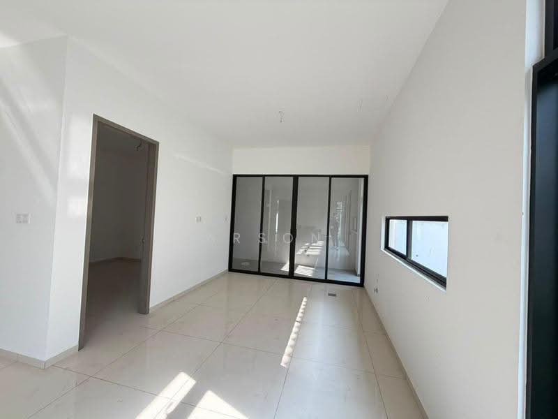 Cluster House for Sale in Austin Crest (Johor Bahru) - Carson . - Interior - PropertyGuru.com.my