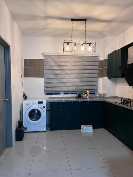 Rumah Bandar untuk Disewa di Kuala Selangor (Selangor) - Nazrin Affendy - Kitchen - PropertyGuru.com.my