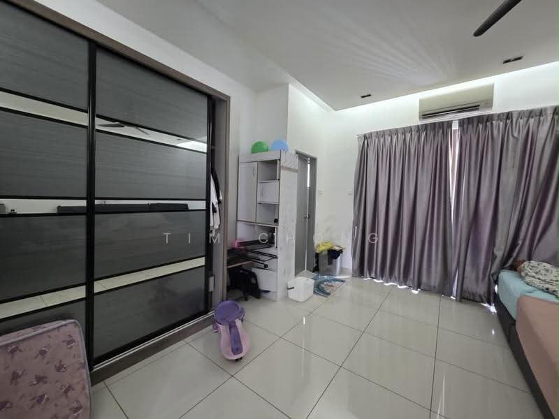 Rumah Teres 2-Tingkat untuk Dijual di Taman Dato Onn (Johor Bahru) - Tim Chong - Bedroom - PropertyGuru.com.my