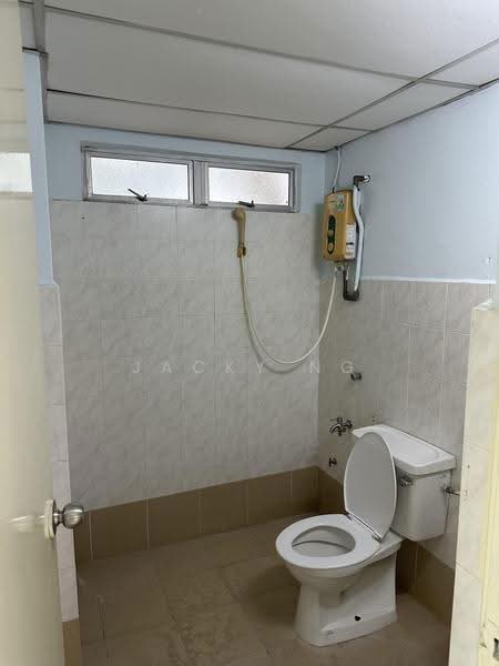 Apartment for Rent at Suria Kipark Damansara - Jacky Ng - Bathroom - PropertyGuru.com.my