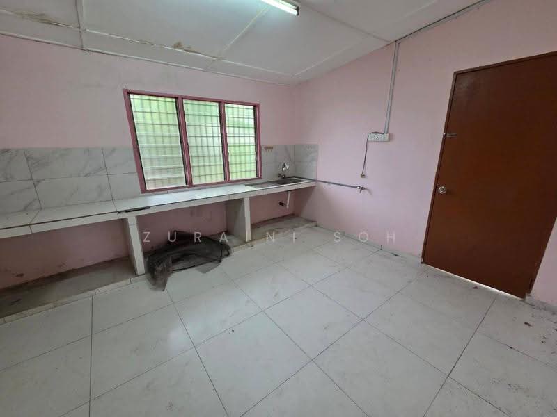 Rumah Teres 1-Tingkat untuk Dijual di Taman Maju Jaya (Ampang) - Zuraini Soh - Kitchen - PropertyGuru.com.my