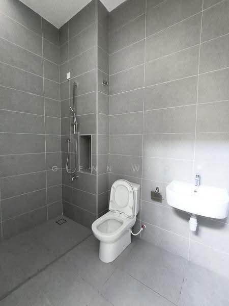 2-storey Terraced House for Sale in Bandar Seri Alam (Masai) - Glenn Woo - Bathroom - PropertyGuru.com.my