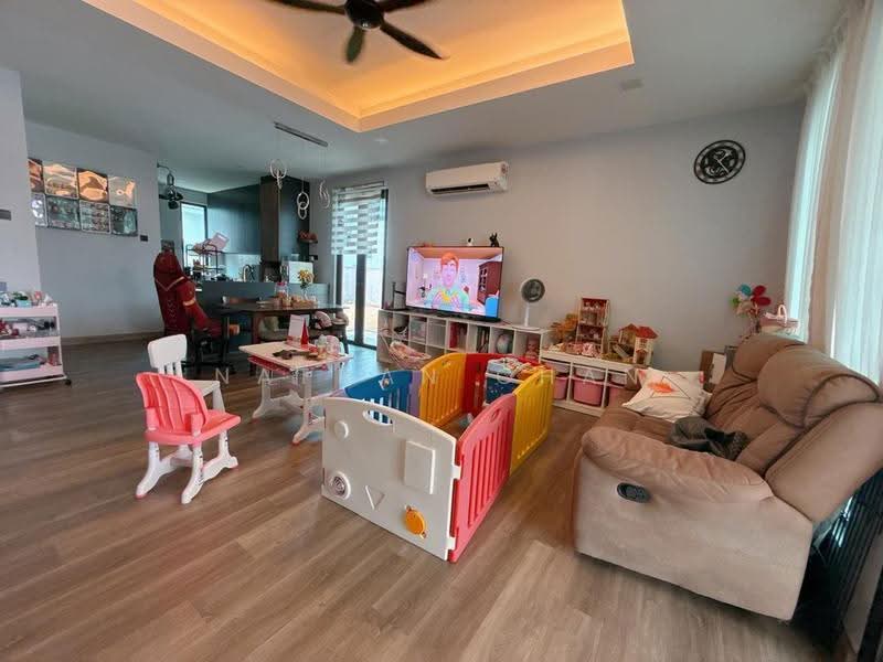 Rumah Teres 2-Tingkat untuk Dijual di Taman Austin Duta (Tebrau) - Nathan Chan - PropertyGuru.com.my