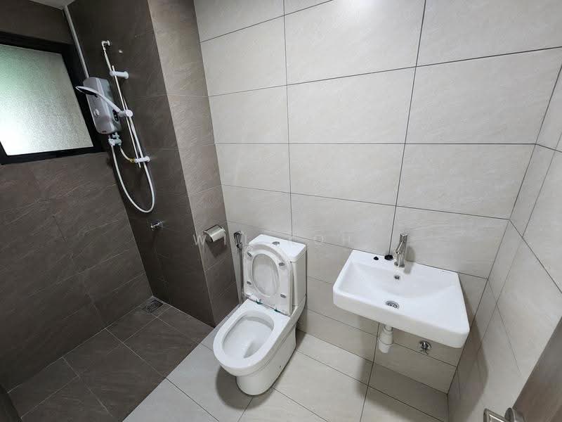 Kondominium untuk Disewa di Armani Residence Sg Long - Wil Koh - Bathroom - PropertyGuru.com.my