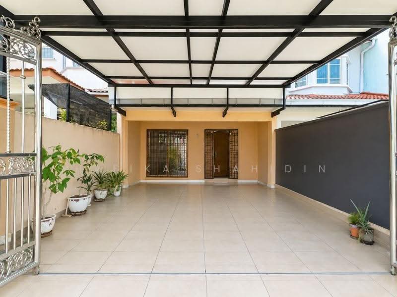 2-storey Terraced House for Sale in Taman Puncak Jalil (Seri Kembangan) - Shafika Shahidin - Exterior - PropertyGuru.com.my