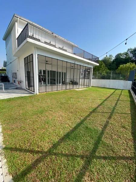 Bungalow House untuk Dijual di Desa Pinggiran Putra (Dengkil) - ITA AHMAT - Exterior - PropertyGuru.com.my