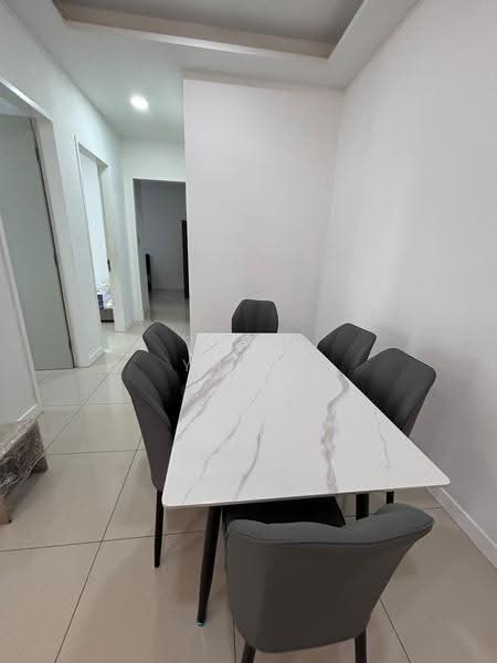 Kediaman Servis untuk Disewa di Skyluxe On The Park Bukit Jalil - Yan . - Dining Room - PropertyGuru.com.my