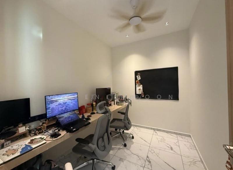 Condominium for Sale at QuayWest Residence - Queenie Goon - Study - PropertyGuru.com.my