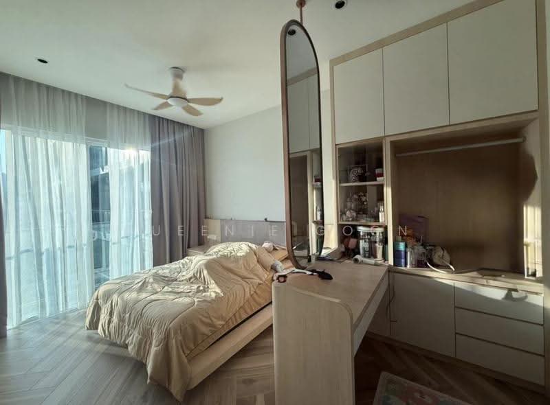 Condominium for Sale at QuayWest Residence - Queenie Goon - Bedroom - PropertyGuru.com.my