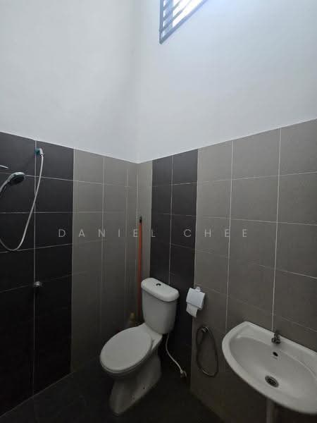 Terraced House for Sale in Ipoh (Perak) - Daniel Chee - Bathroom - PropertyGuru.com.my