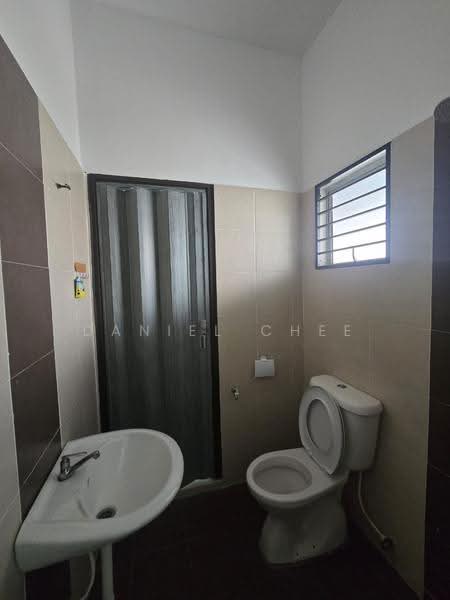 Terraced House for Sale in Ipoh (Perak) - Daniel Chee - Bathroom - PropertyGuru.com.my