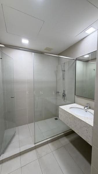 Kediaman Servis untuk Dijual di K Residence @ KLCC - Ken Lee - Bathroom - PropertyGuru.com.my