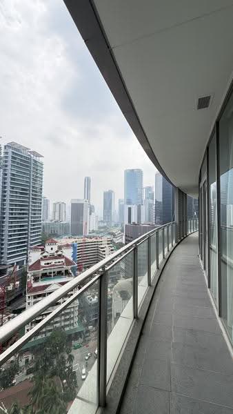Kediaman Servis untuk Dijual di K Residence @ KLCC - Ken Lee - Balcony - PropertyGuru.com.my