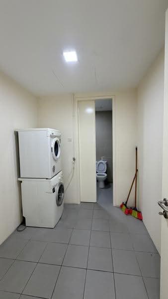 Kediaman Servis untuk Dijual di K Residence @ KLCC - Ken Lee - Bathroom - PropertyGuru.com.my