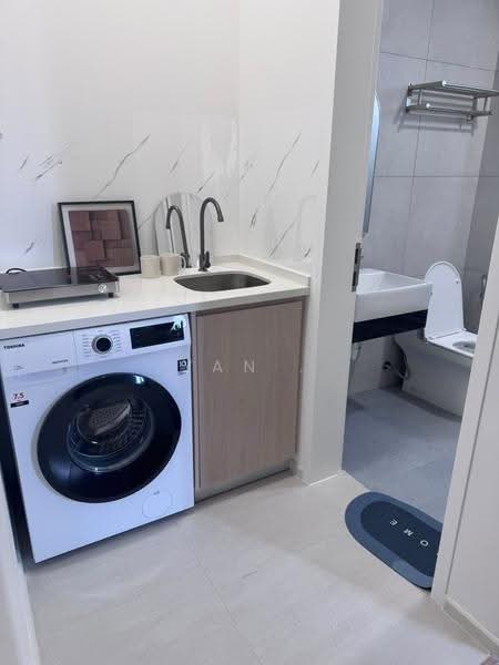 Kediaman Servis untuk Disewa di Laurel Residence - Yan . - Bathroom - PropertyGuru.com.my