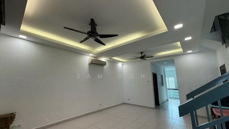 2-storey Terraced House for Sale in Bandar Teknologi Kajang (Kajang) - Sam Goh - Living Room - PropertyGuru.com.my