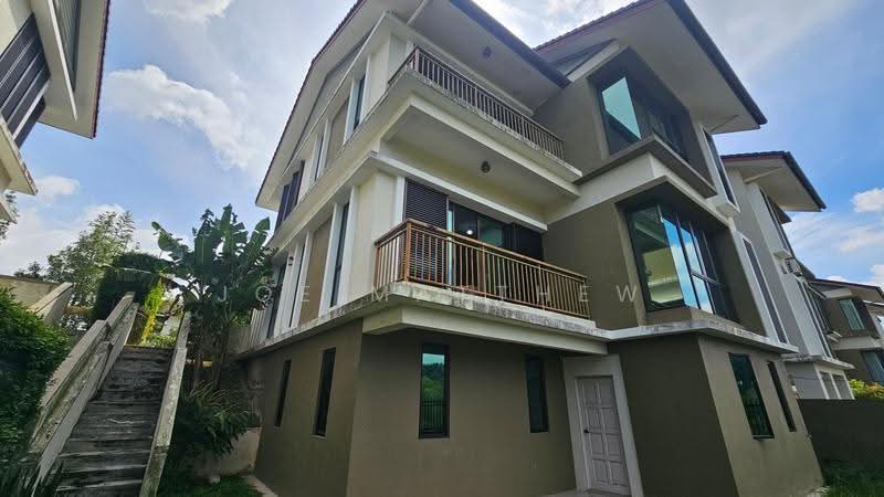 Rumah Berkembar untuk Dijual di Kota Seriemas (Nilai) - Joe Matthew - Exterior - PropertyGuru.com.my