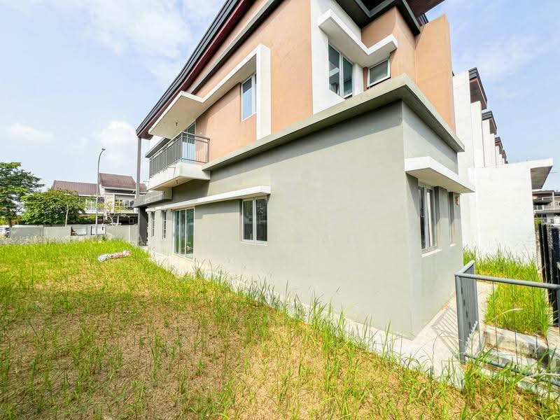 2-storey Terraced House for Sale in Serene Heights (Semenyih) - Azli Ibrahim - Exterior - PropertyGuru.com.my
