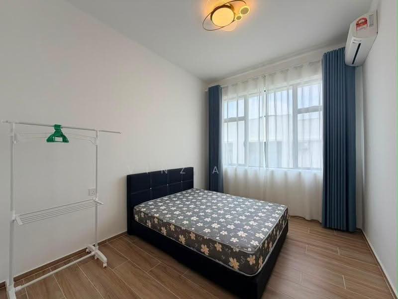 2-storey Terraced House for Rent in Taman Damansara Aliff (Tampoi) - Vinz Ang - Bedroom - PropertyGuru.com.my