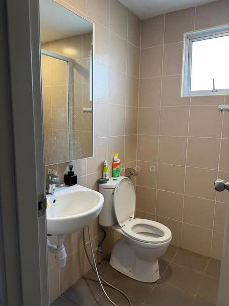 Service Residence for Sale at Serviced Residence @ Razak City Residences (RC Residences) - CY Khoo - Bathroom - PropertyGuru.com.my