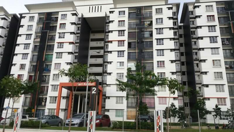 Apartment for Rent at Seri Kasturi Apartments - Nazrin Affendy - Exterior - PropertyGuru.com.my