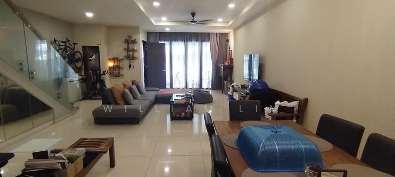 Rumah Teres 2-Tingkat untuk Dijual di Laman Glenmarie (Shah Alam) - William Lim - Living Room - PropertyGuru.com.my