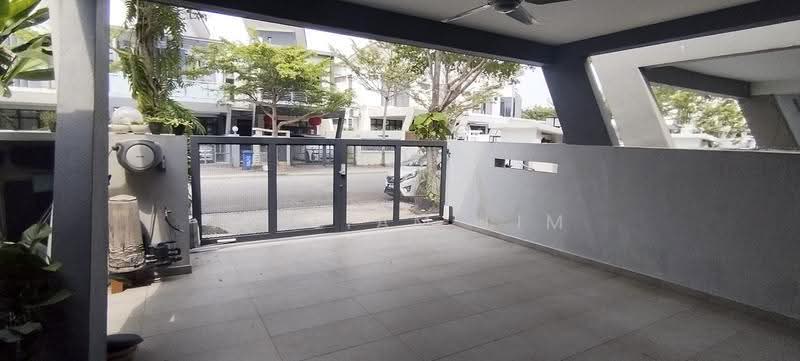 Rumah Teres 2-Tingkat untuk Dijual di Laman Glenmarie (Shah Alam) - William Lim - Exterior - PropertyGuru.com.my